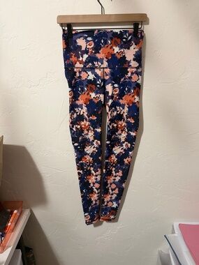 Old Navy Floral Leggings with Pink & Orange Accents